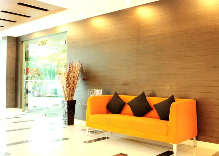Hotel 14 3*