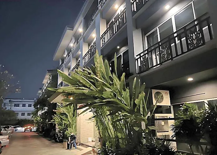 14 Hotel Bangkok