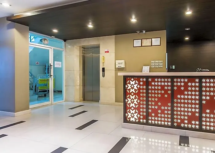 Hotel 14 3*