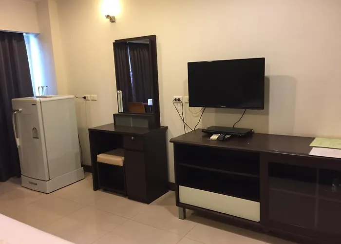 Hotel 14 3*
